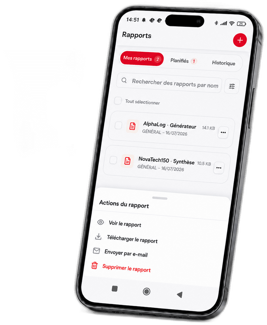 Smartphone avec l'application Trackisy montrant l'écran des rapports avec rapports de maintenance, de suivi de véhicules et de carburant, plus actions de consultation, téléchargement et envoi par e-mail